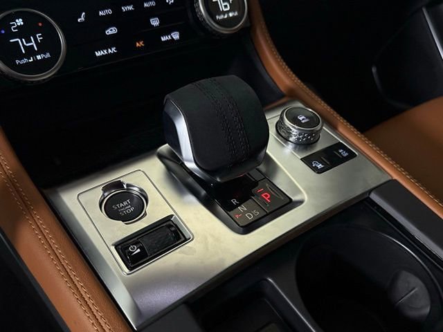 New 2025 Jaguar F-PACE R-Dynamic S image 36