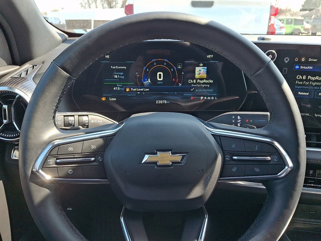 Used 2025 Chevrolet Equinox LT FWD image 21