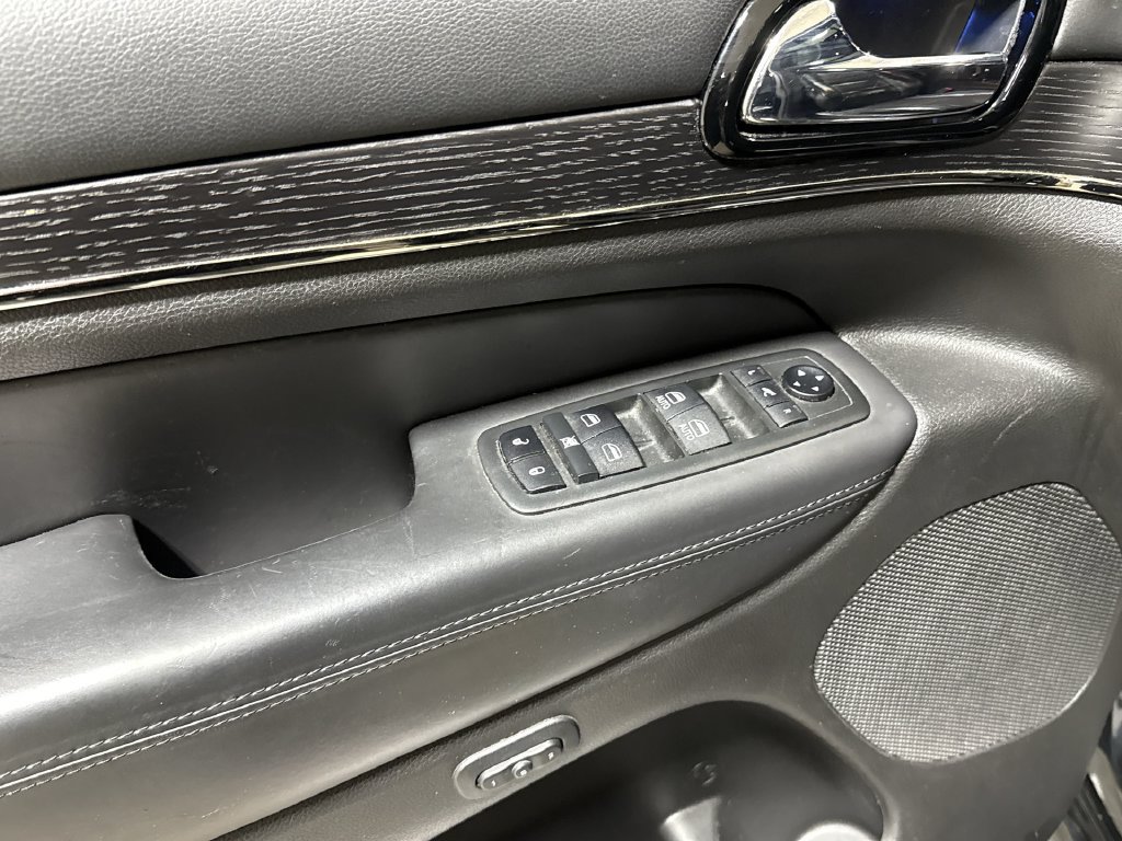 Used 2019 Jeep Grand Cherokee High Altitude AWD/4WD image 22