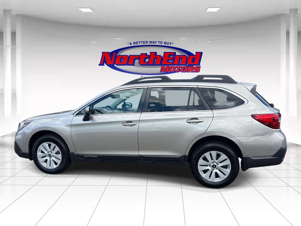 Used 2018 Subaru Outback 2.5i Premium AWD/4WD image 6