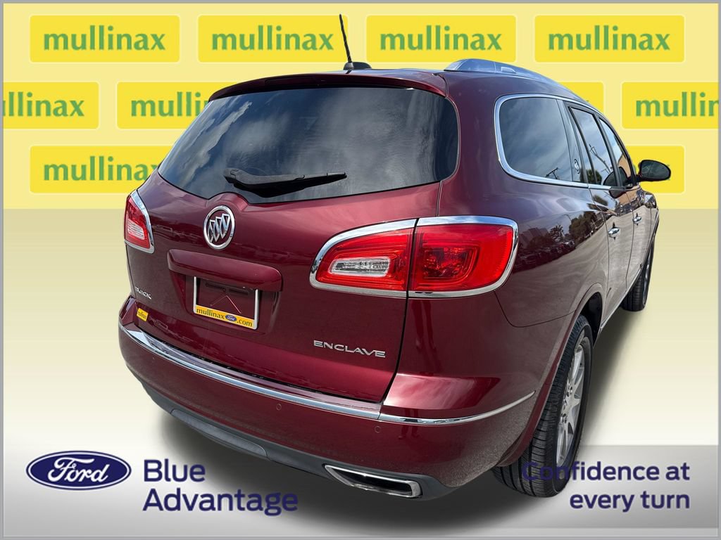 Used 2017 Buick Enclave Convenience FWD image 4