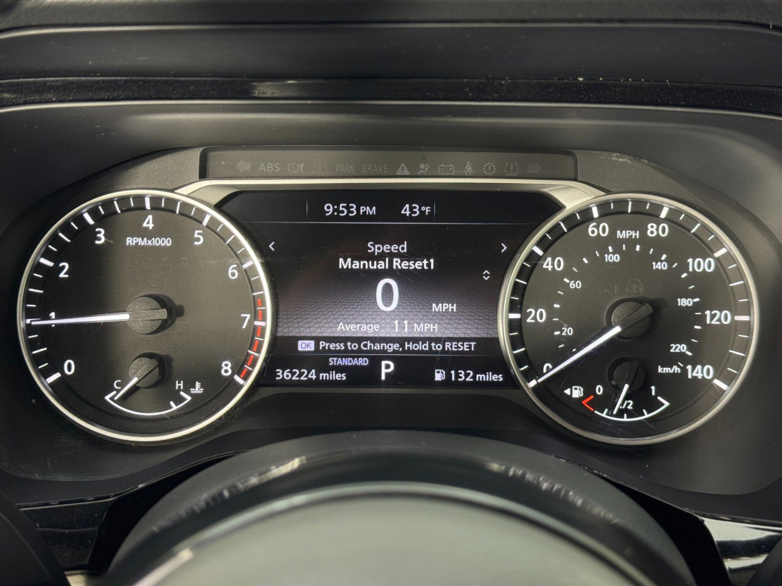 Used 2022 Nissan Pathfinder SV image 16