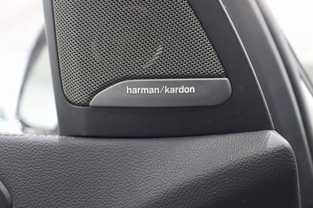 Used 2022 BMW X5 M50i image 37