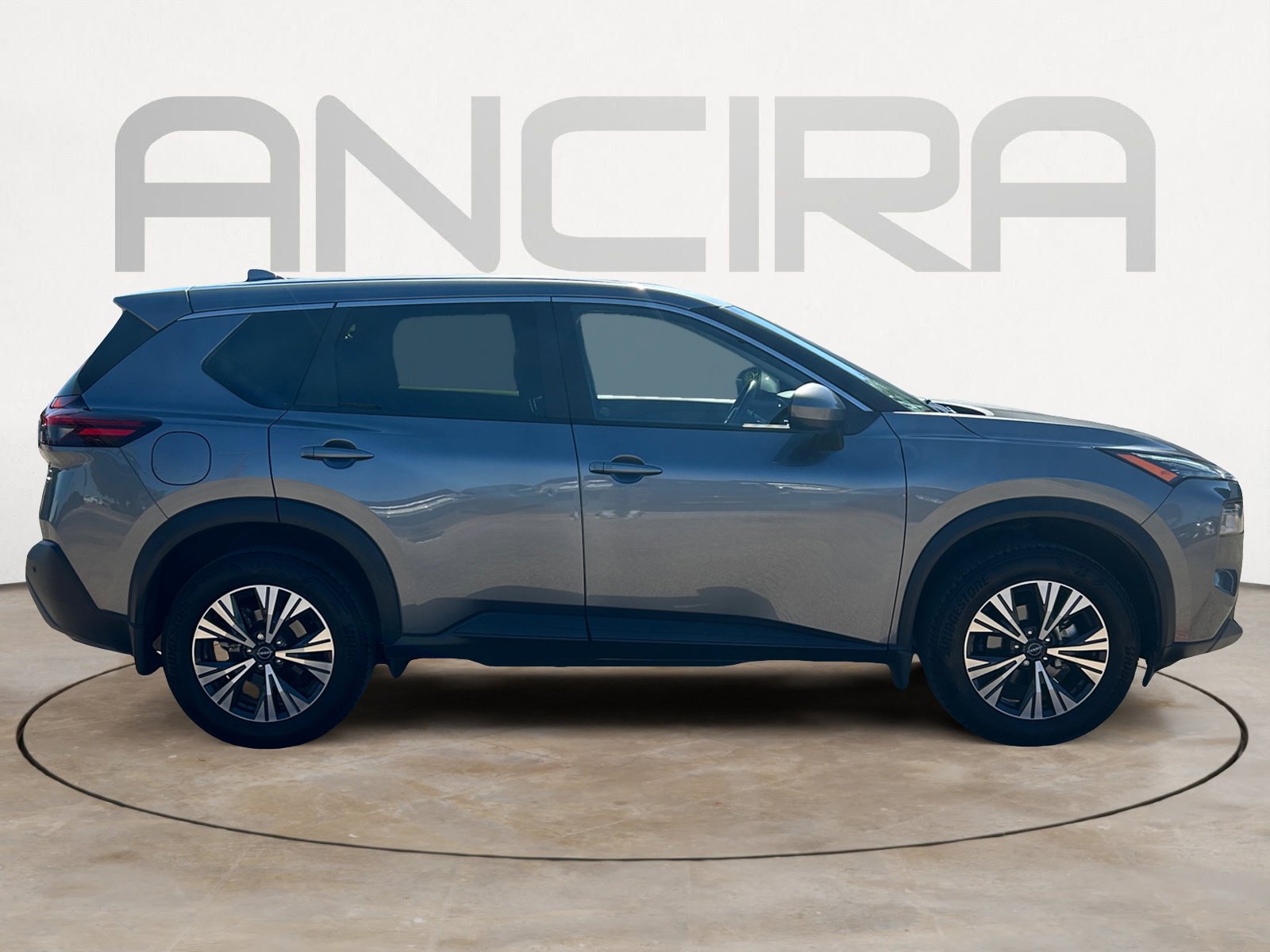 Used 2023 Nissan Rogue SV image 11