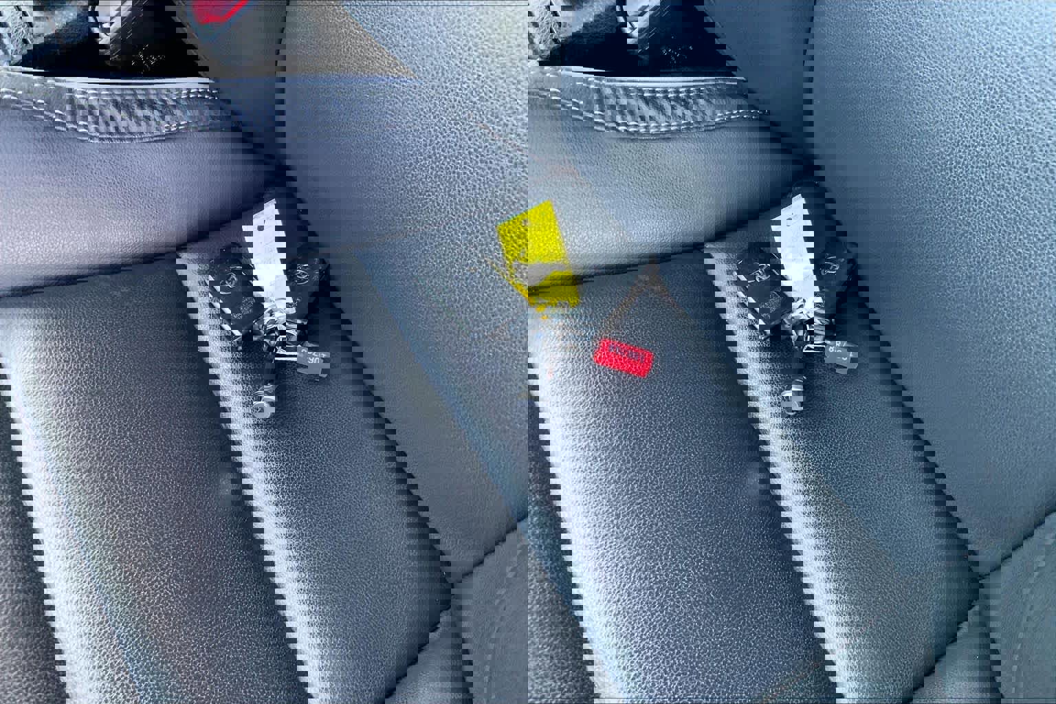 Used 2016 Toyota Corolla S Premium image 14