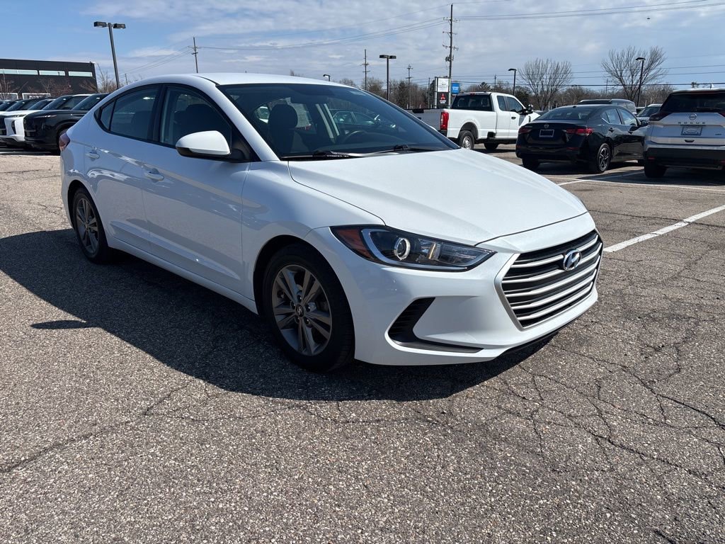 Used 2018 Hyundai Elantra SEL w/ Cargo Package image 7