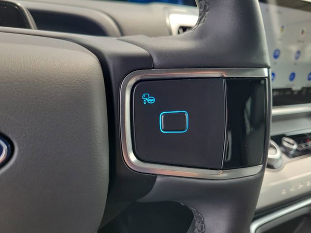 Certified 2025 Ford Expedition Max Active AWD/4WD image 6