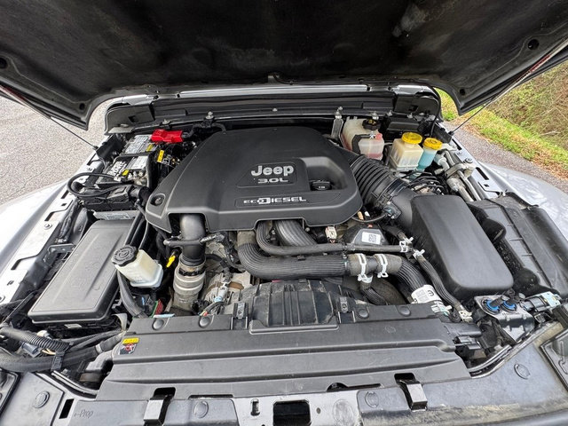 Used 2021 Jeep Gladiator Rubicon image 11