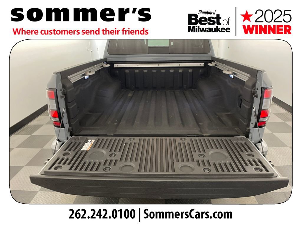 Used 2024 Nissan Frontier PRO-4X w/ Pro Convenience Package AWD/4WD image 30