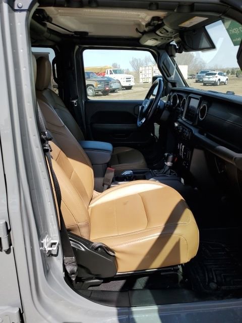 Used 2021 Jeep Wrangler Unlimited Sahara w/ Dual Top Group image 29