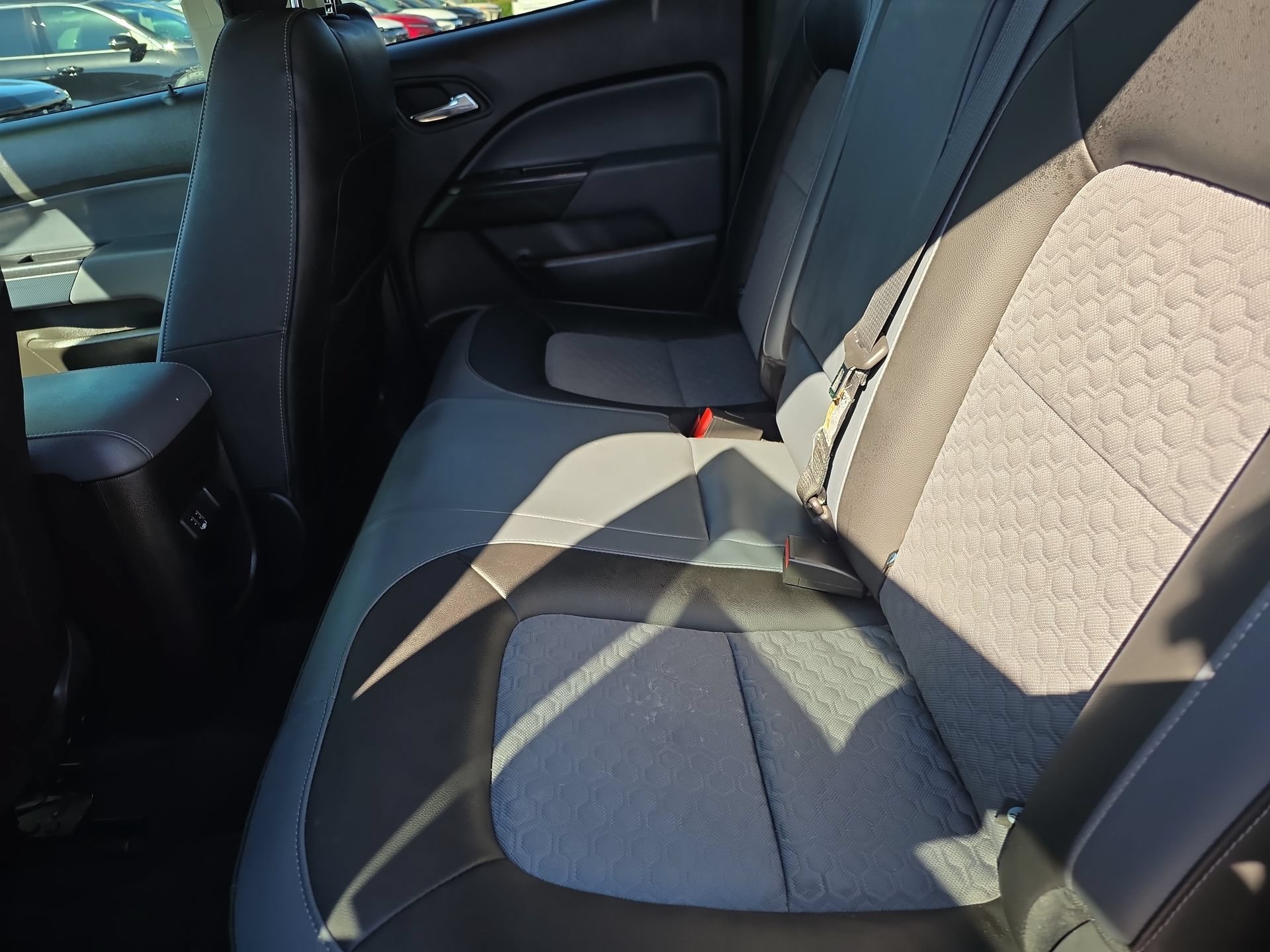 Used 2022 Chevrolet Colorado Z71 RWD image 26