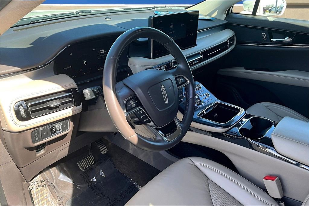 Used 2021 Lincoln Nautilus AWD w/ Equipment Group 101A image 19