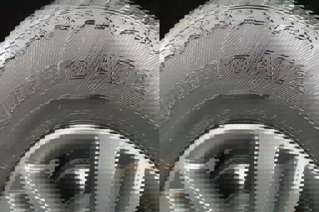 Certified 2023 Ford F150 Lariat w/ Equipment Group 502A High image 37