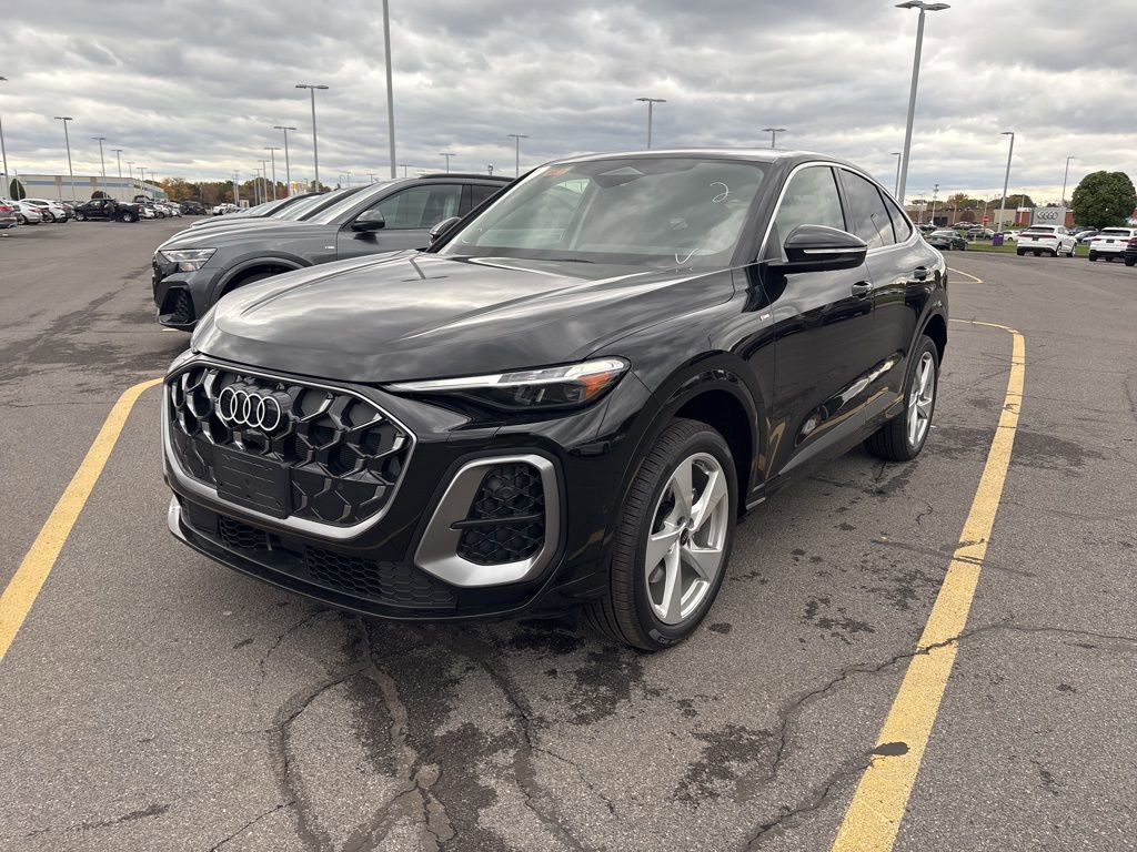 New 2025 Audi Q5 Premium Plus AWD/4WD image 3