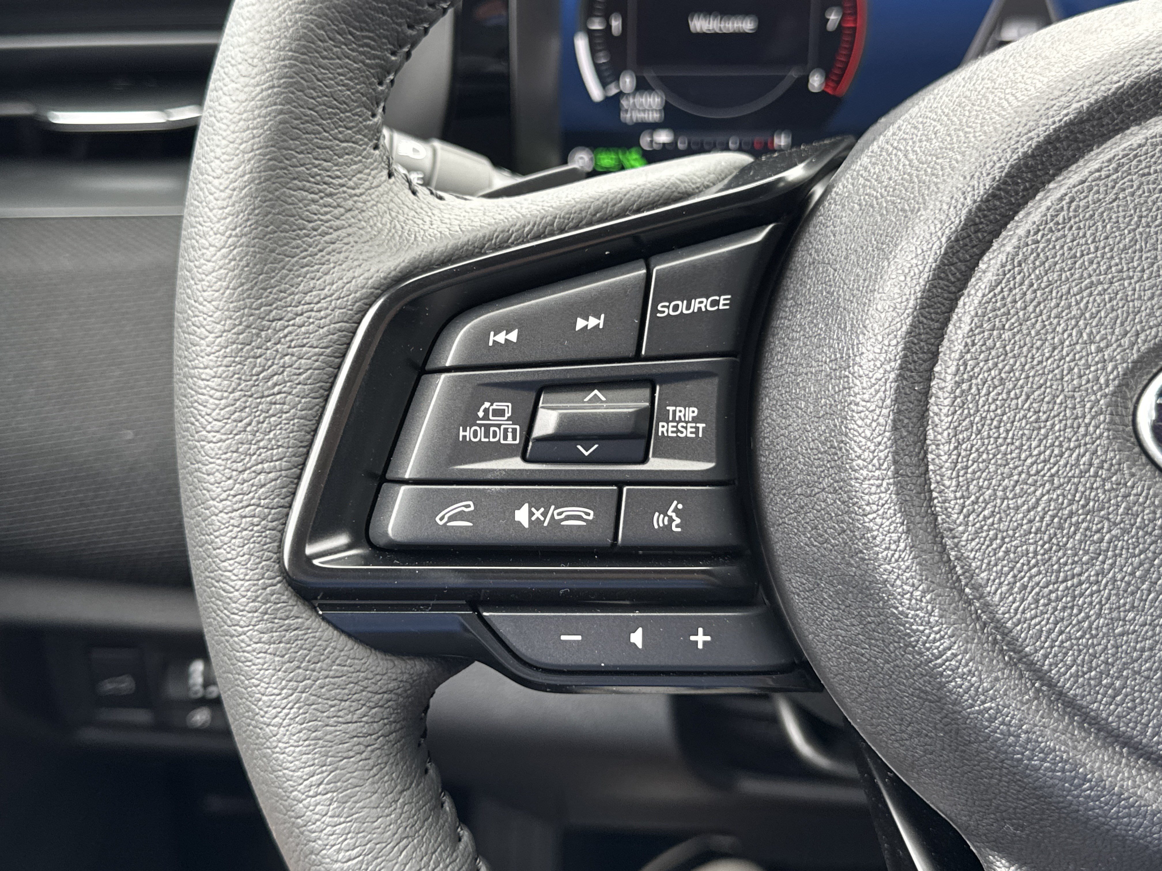 New 2026 Subaru Outback Limited AWD/4WD image 15