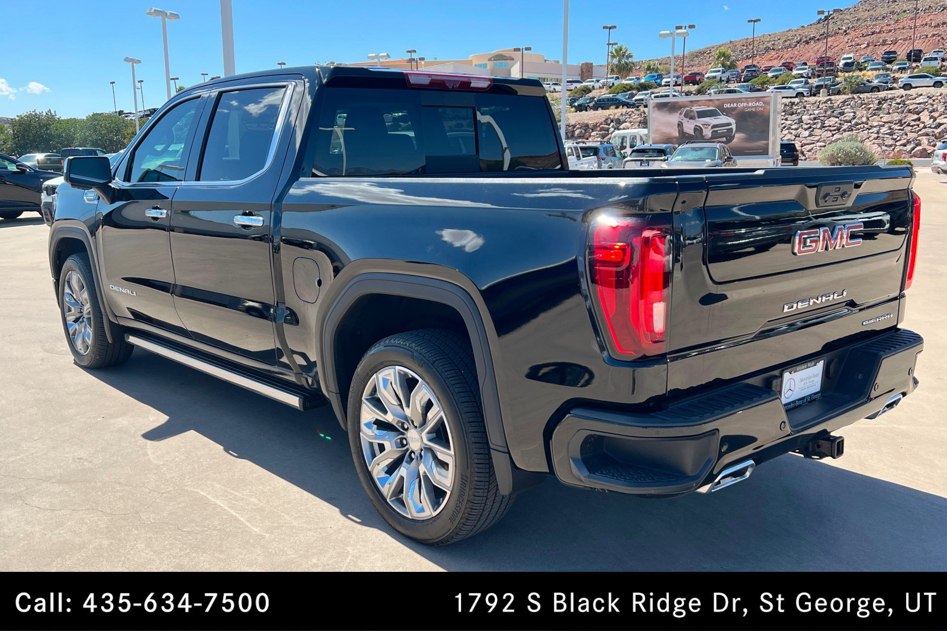 Used 2025 GMC Sierra 1500 Denali w/ Denali Reserve Package AWD/4WD image 3