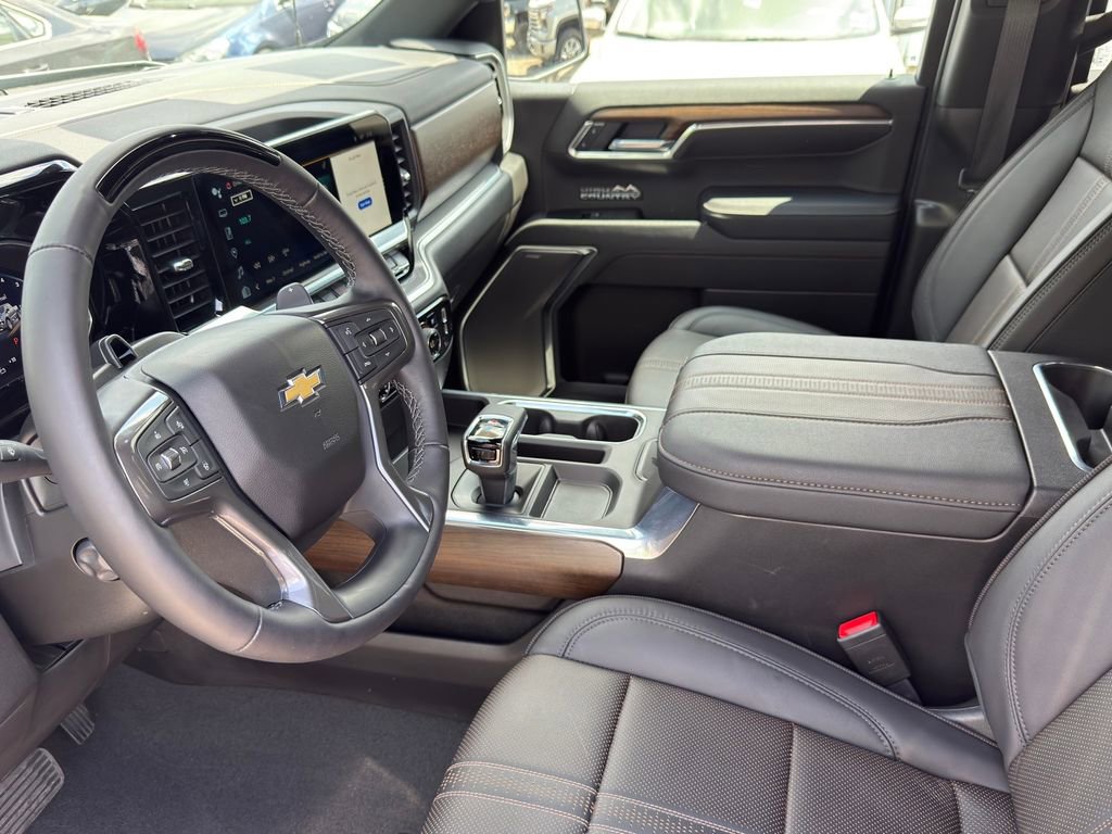 Used 2026 Chevrolet Silverado 1500 High Country w/ Technology Package image 15