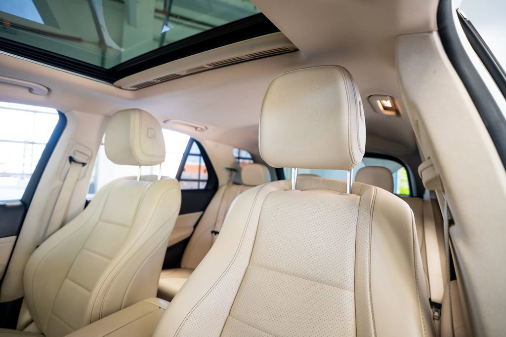 Used 2020 Mercedes-Benz GLE 350 4MATIC image 36