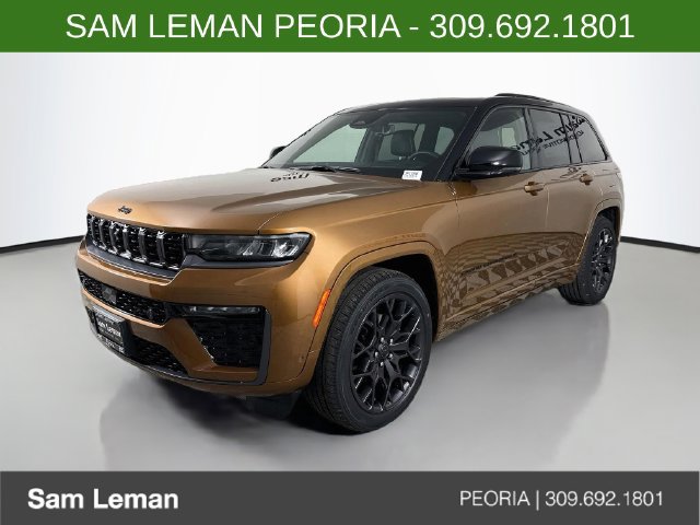 New 2027 Jeep Grand Cherokee Summit AWD/4WD image 3
