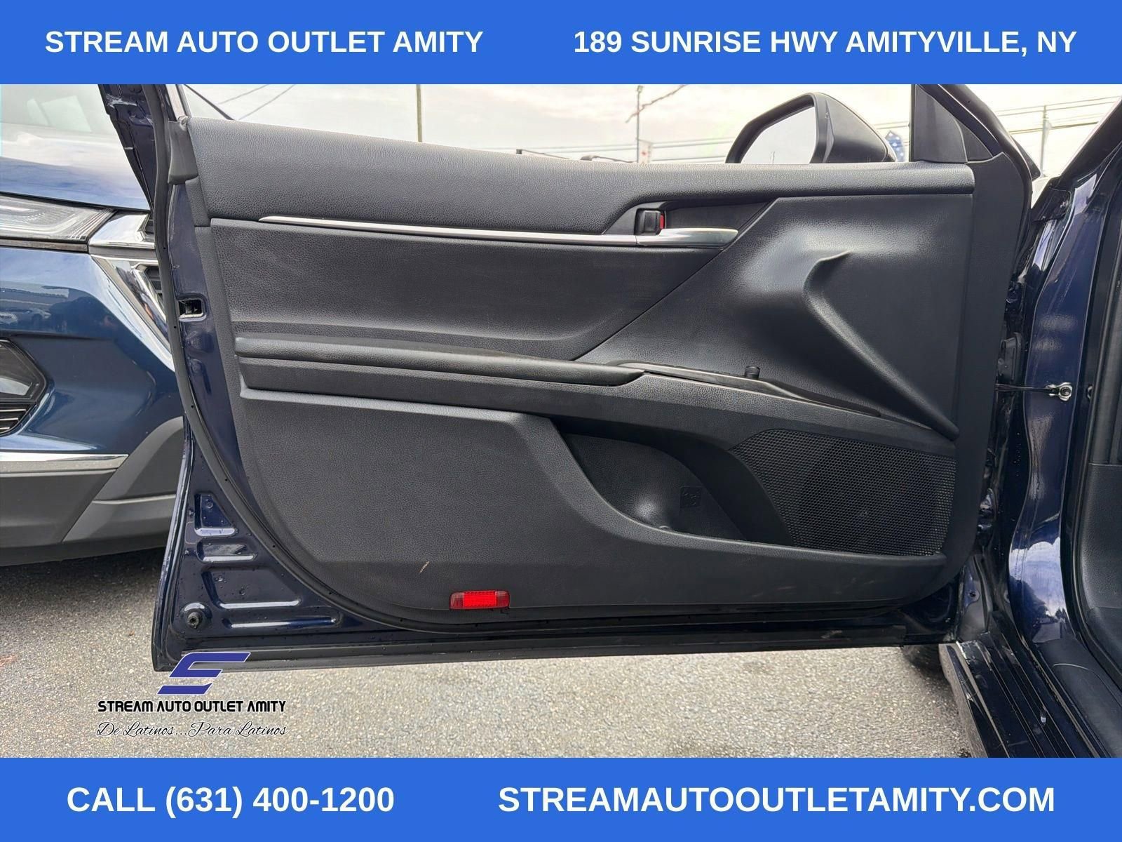 Used 2022 Toyota Camry SE image 22