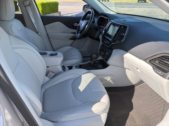Used 2019 Jeep Cherokee Limited image 6