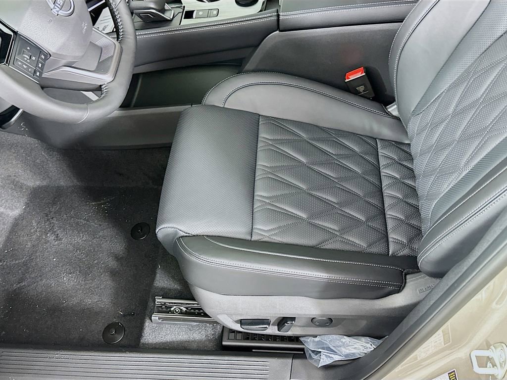 New 2026 Nissan Rogue Platinum image 27