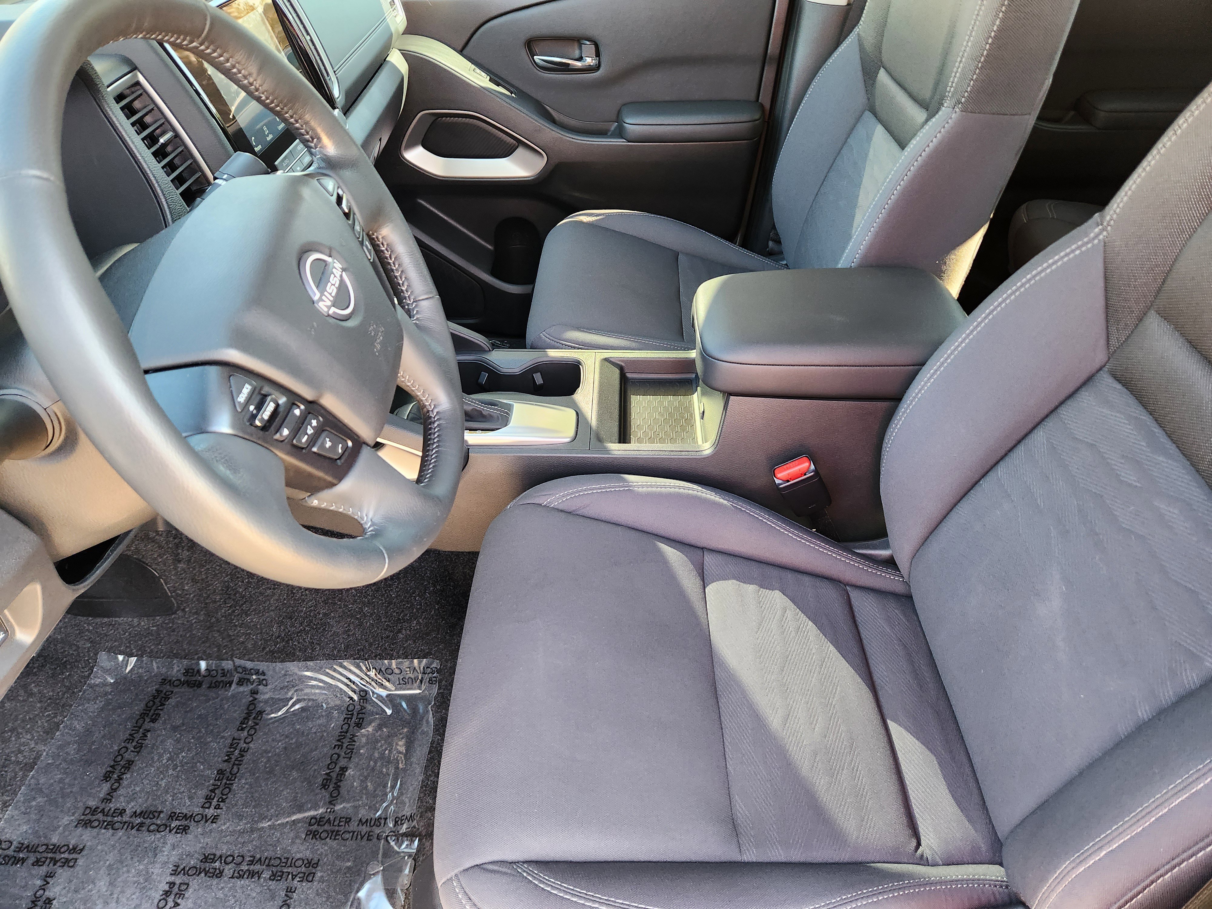 Used 2024 Nissan Frontier SV w/ SV Convenience Package image 14