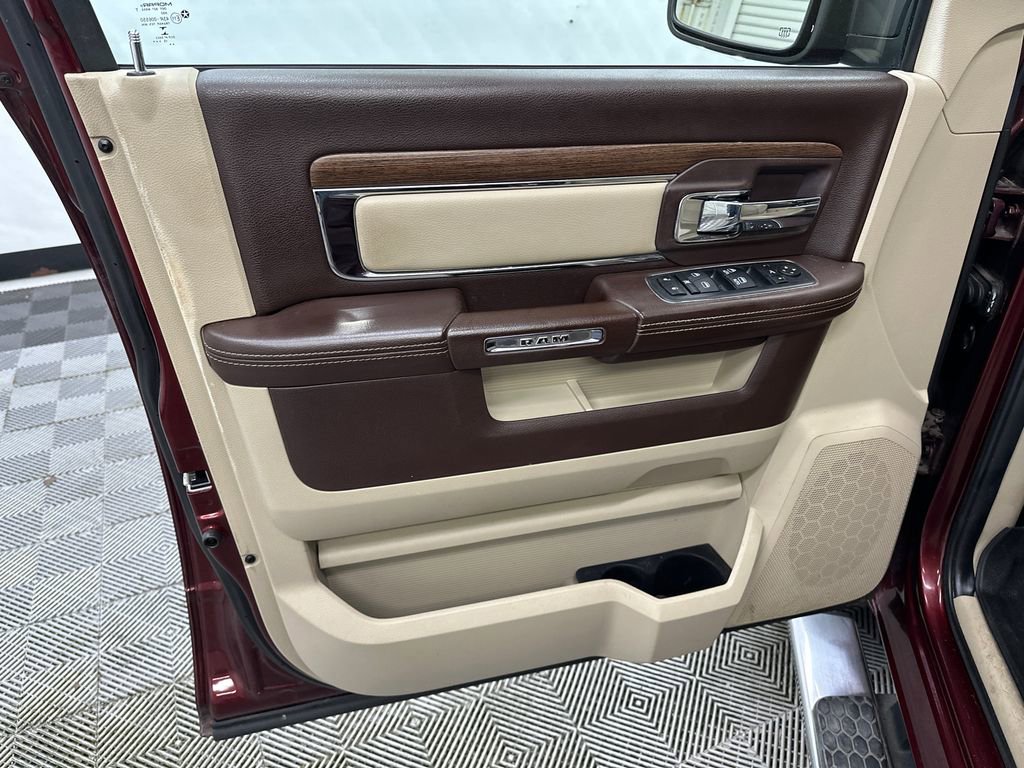 Used 2016 RAM 1500 Laramie w/ Convenience Group image 11