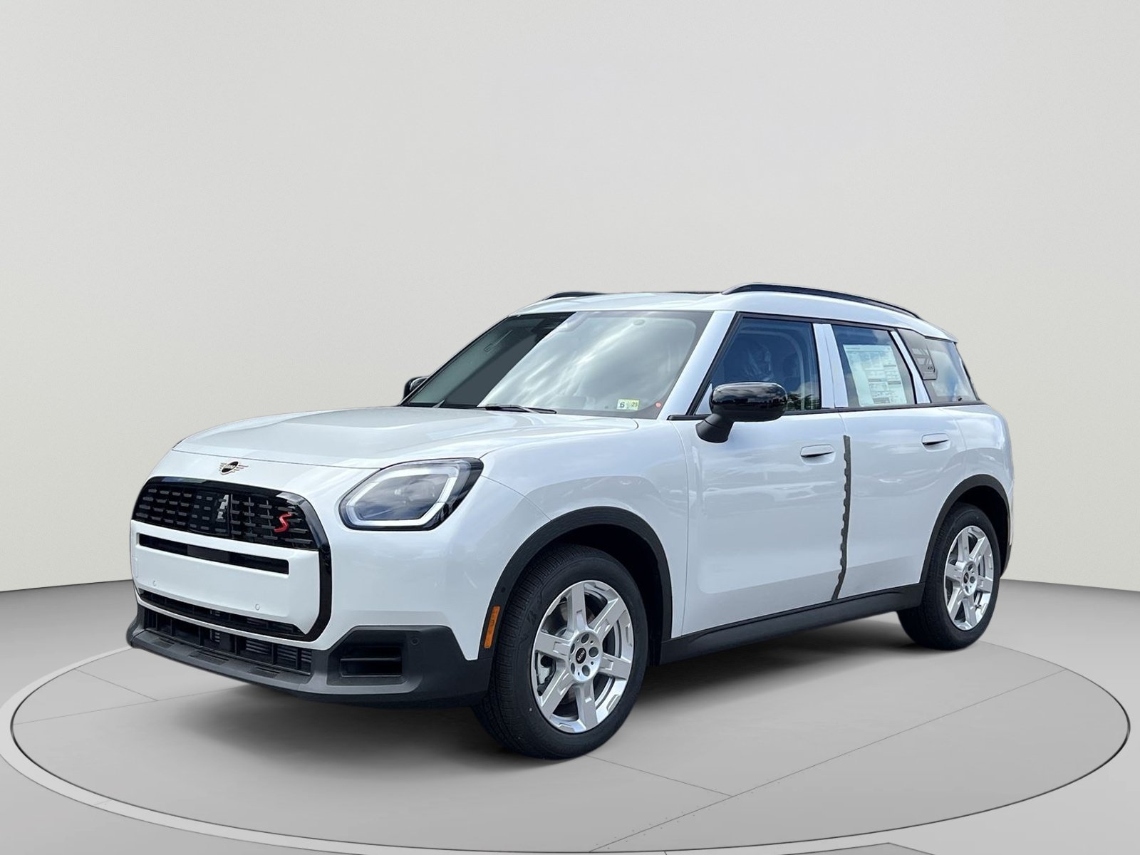Certified 2025 MINI Cooper Countryman S AWD/4WD image 1