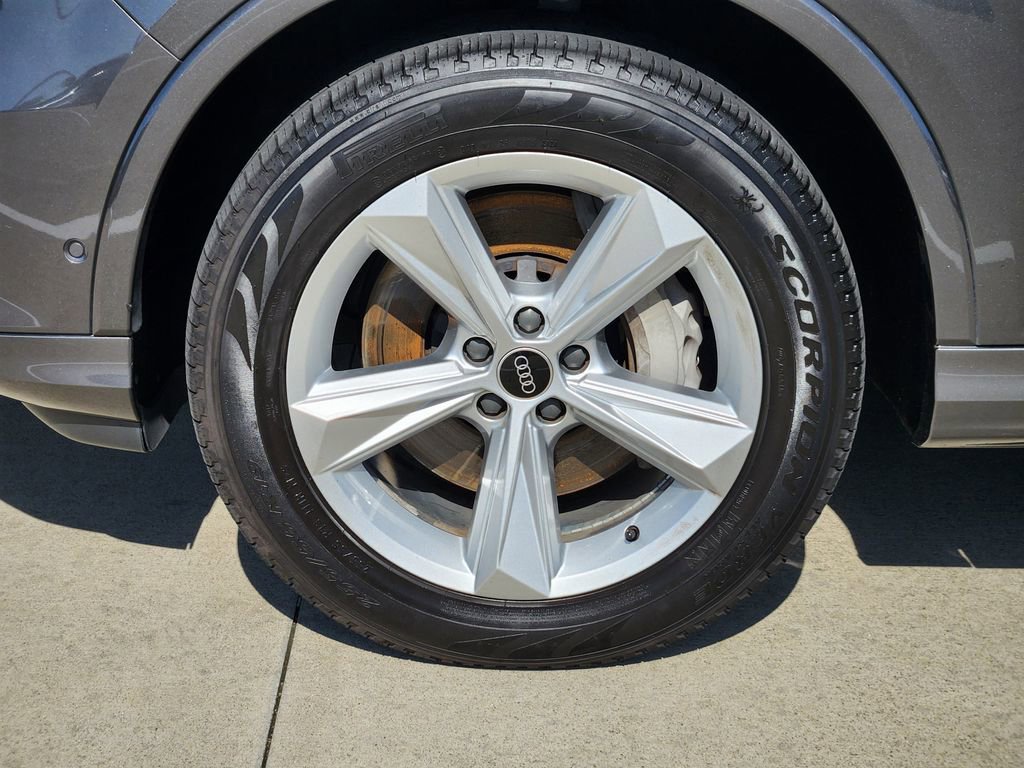 Used 2021 Audi Q7 2.0T Premium AWD/4WD image 10