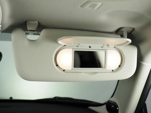 Used 2024 MINI Cooper SE image 52