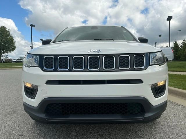 Used 2018 Jeep Compass Sport AWD/4WD image 8