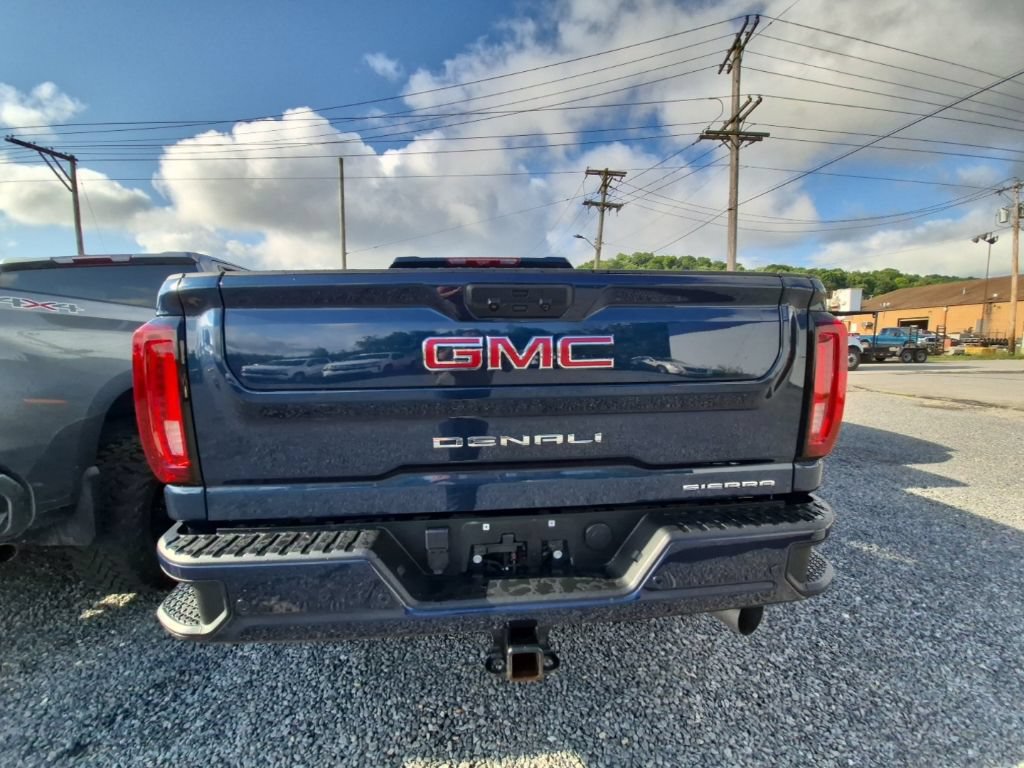 Used 2022 GMC Sierra 2500 Denali w/ Denali Ultimate Package AWD/4WD image 6