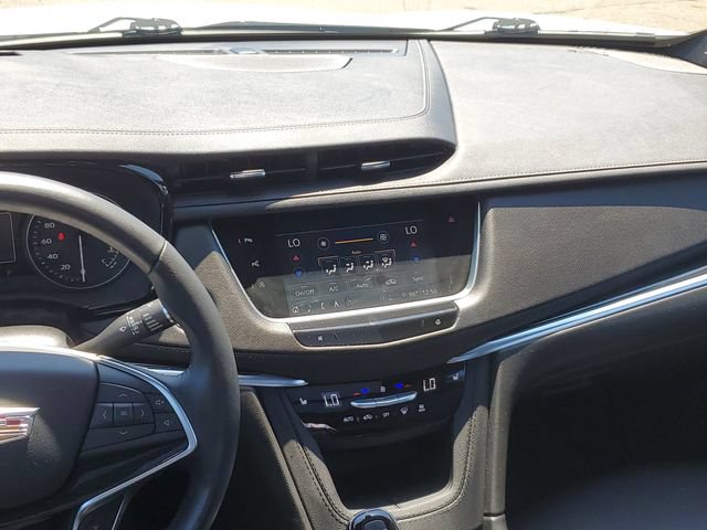 Certified 2024 Cadillac XT5 Premium Luxury w/ Technology Package AWD/4WD image 28