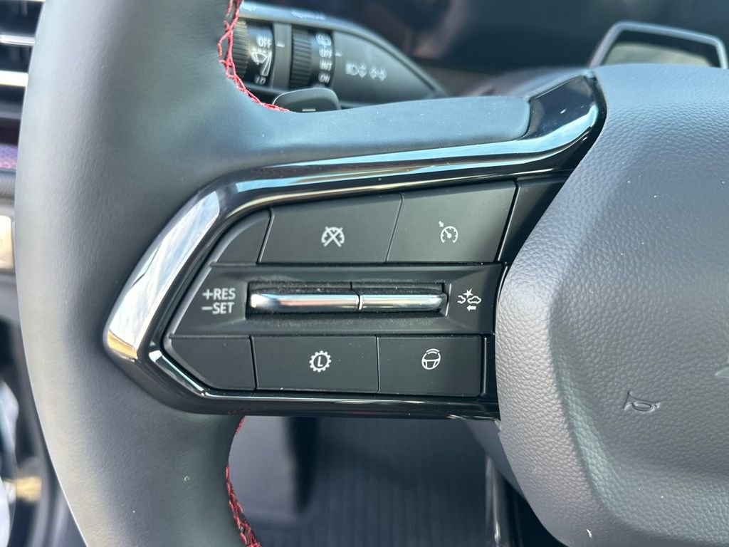 New 2026 Chevrolet Traverse RS image 17