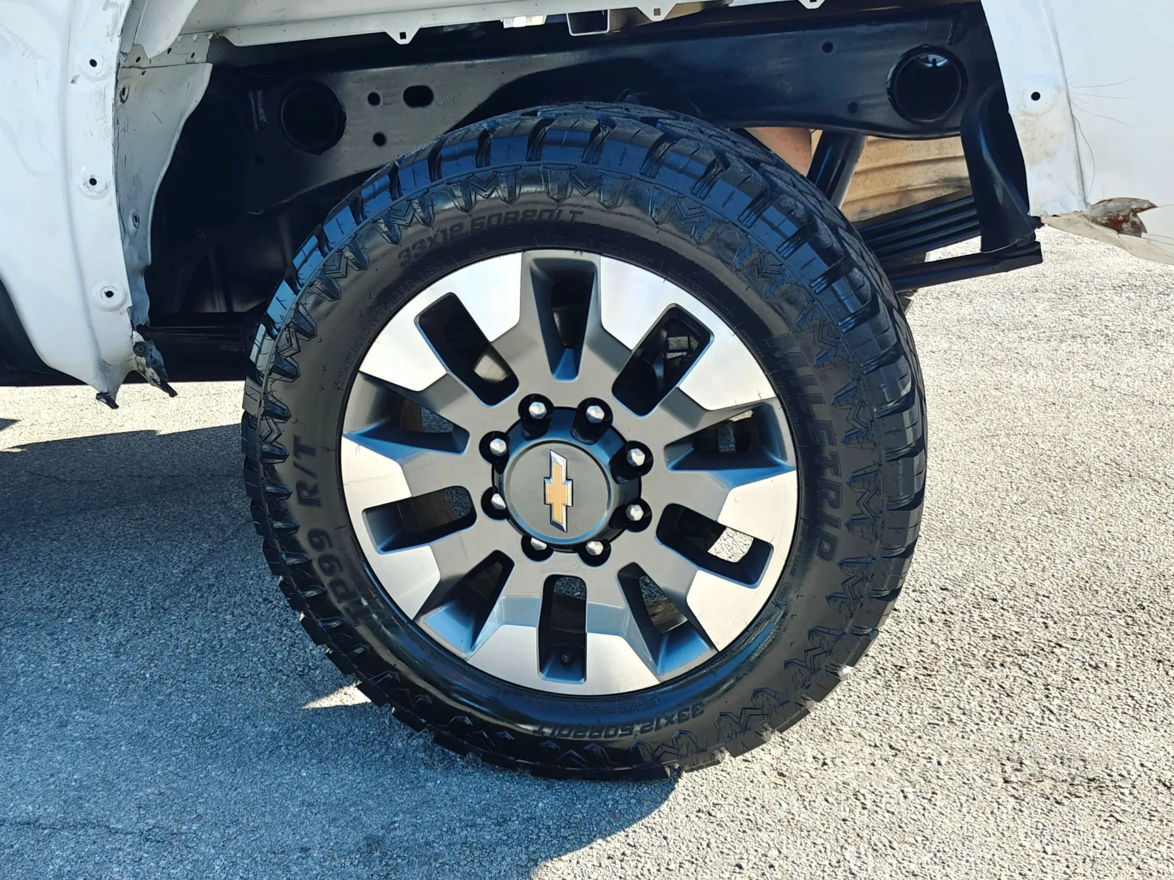 Used 2022 Chevrolet Silverado 2500 Custom w/ Custom Value Package AWD/4WD image 26