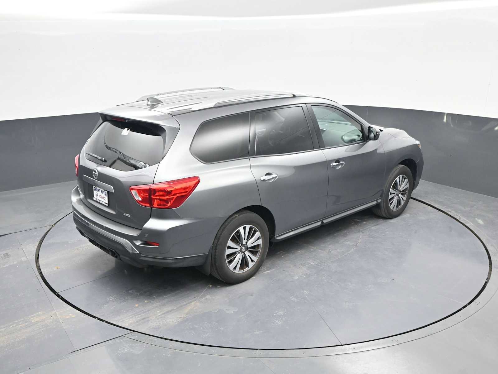 Used 2020 Nissan Pathfinder S image 35