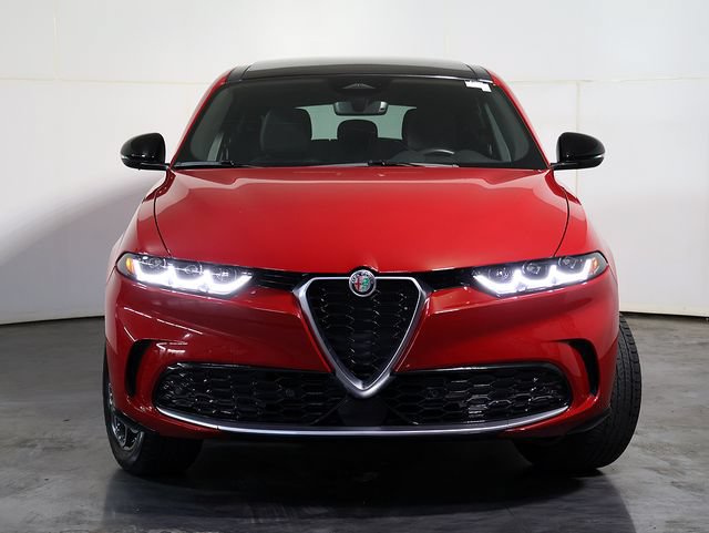 Used 2024 Alfa Romeo Tonale Ti AWD/4WD image 9