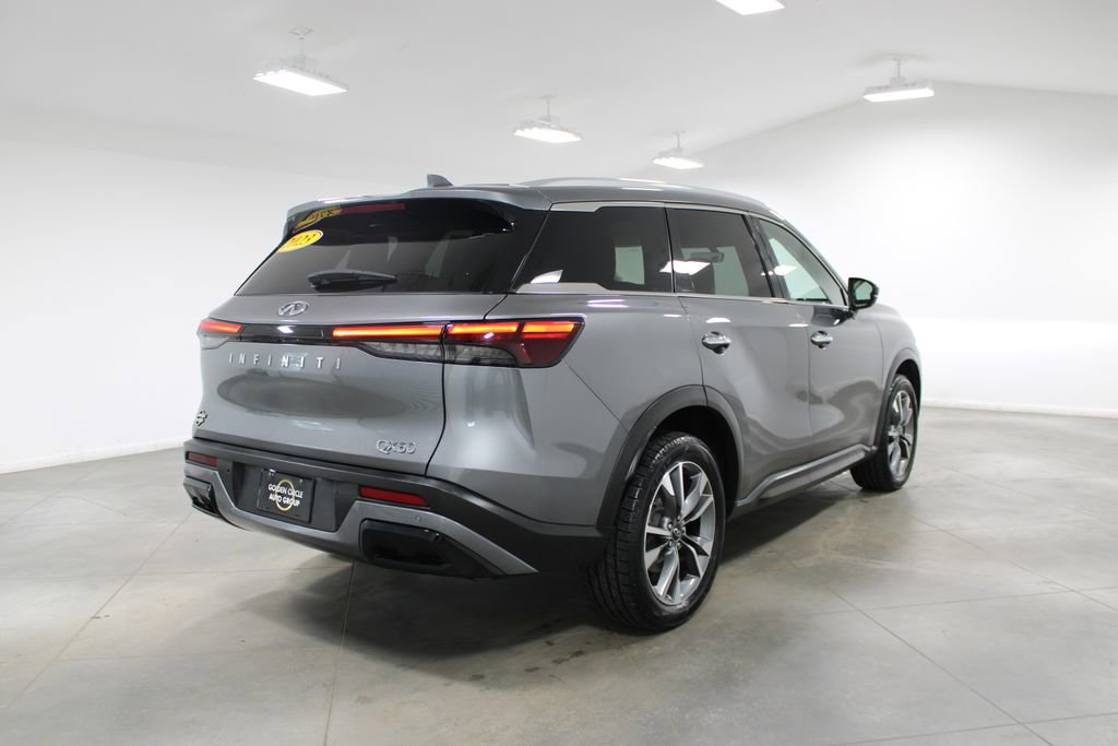 Used 2023 INFINITI QX60 Luxe FWD image 9