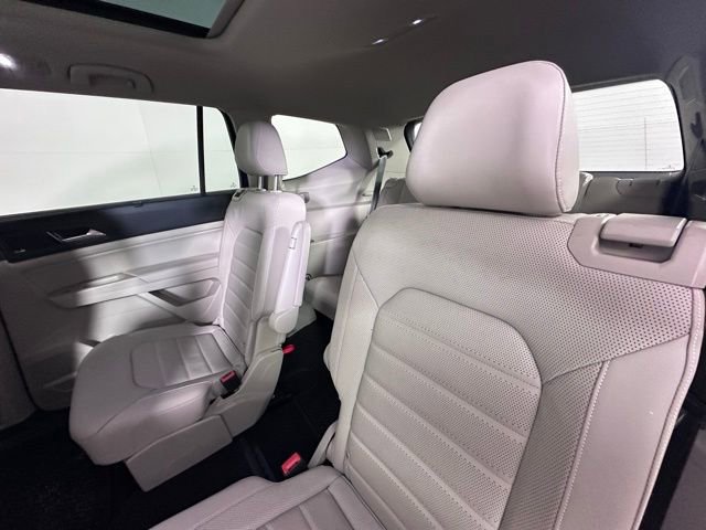 Used 2021 Volkswagen Atlas SEL Premium AWD/4WD image 18