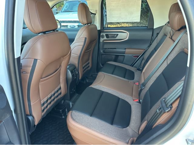 New 2025 Ford Bronco Sport Outer Banks w/ Sasquatch Outer Banks Package image 14