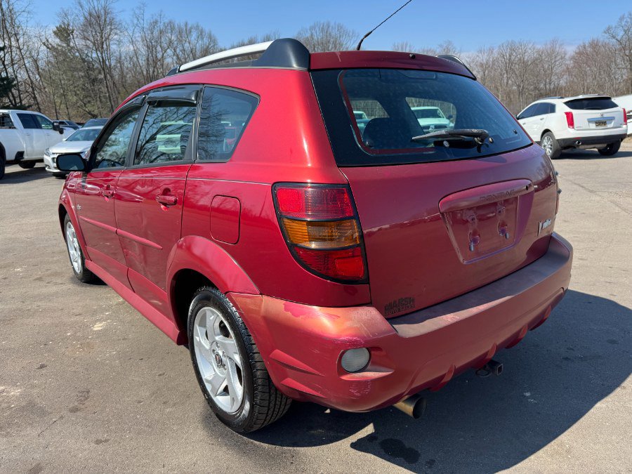Used 2007 Pontiac Vibe w/ Sun And Sound Package image 3