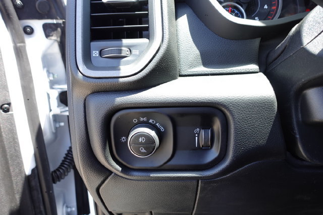New 2025 RAM 5500 Tradesman AWD/4WD image 19