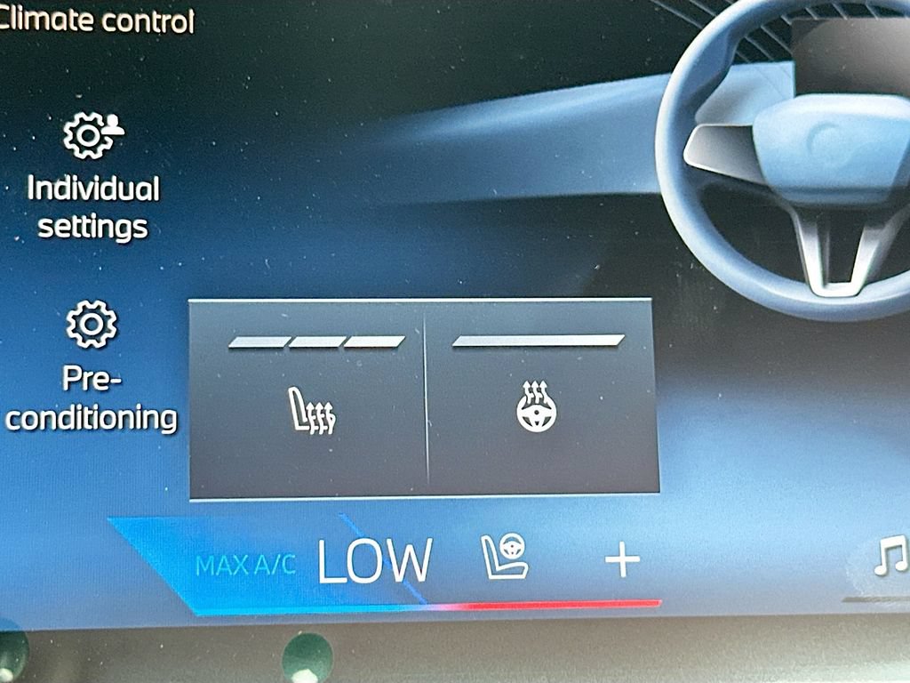 New 2026 BMW 430i xDrive Coupe w/ M Sport Package AWD/4WD image 20