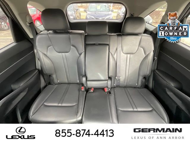 Used 2024 Kia Sorento S image 16