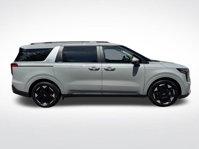Used 2025 Kia Carnival EX FWD image 7