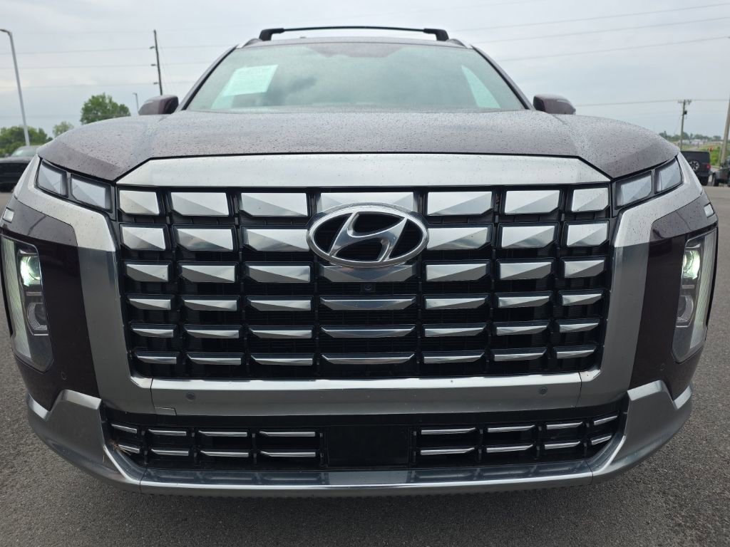 Used 2023 Hyundai Palisade Calligraphy AWD/4WD image 2