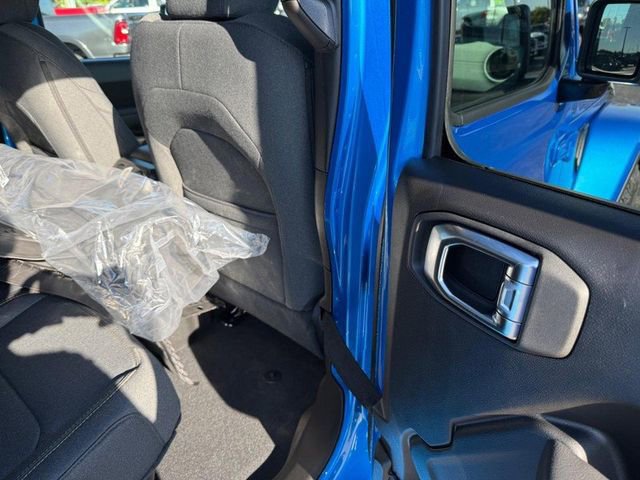 New 2025 Jeep Gladiator Willys image 11