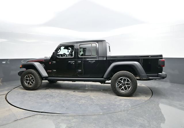 Used 2024 Jeep Gladiator Rubicon w/ Technology Group image 5