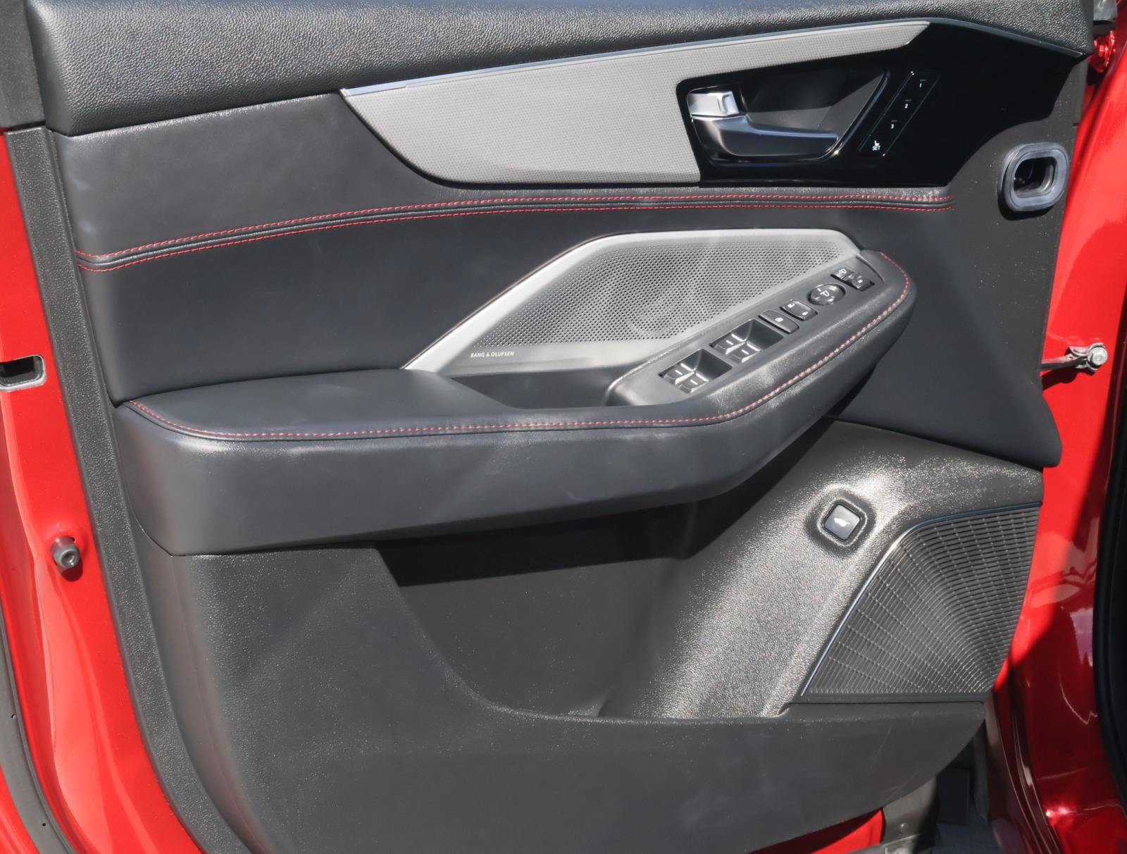 Used 2025 Acura MDX A-Spec AWD/4WD image 17